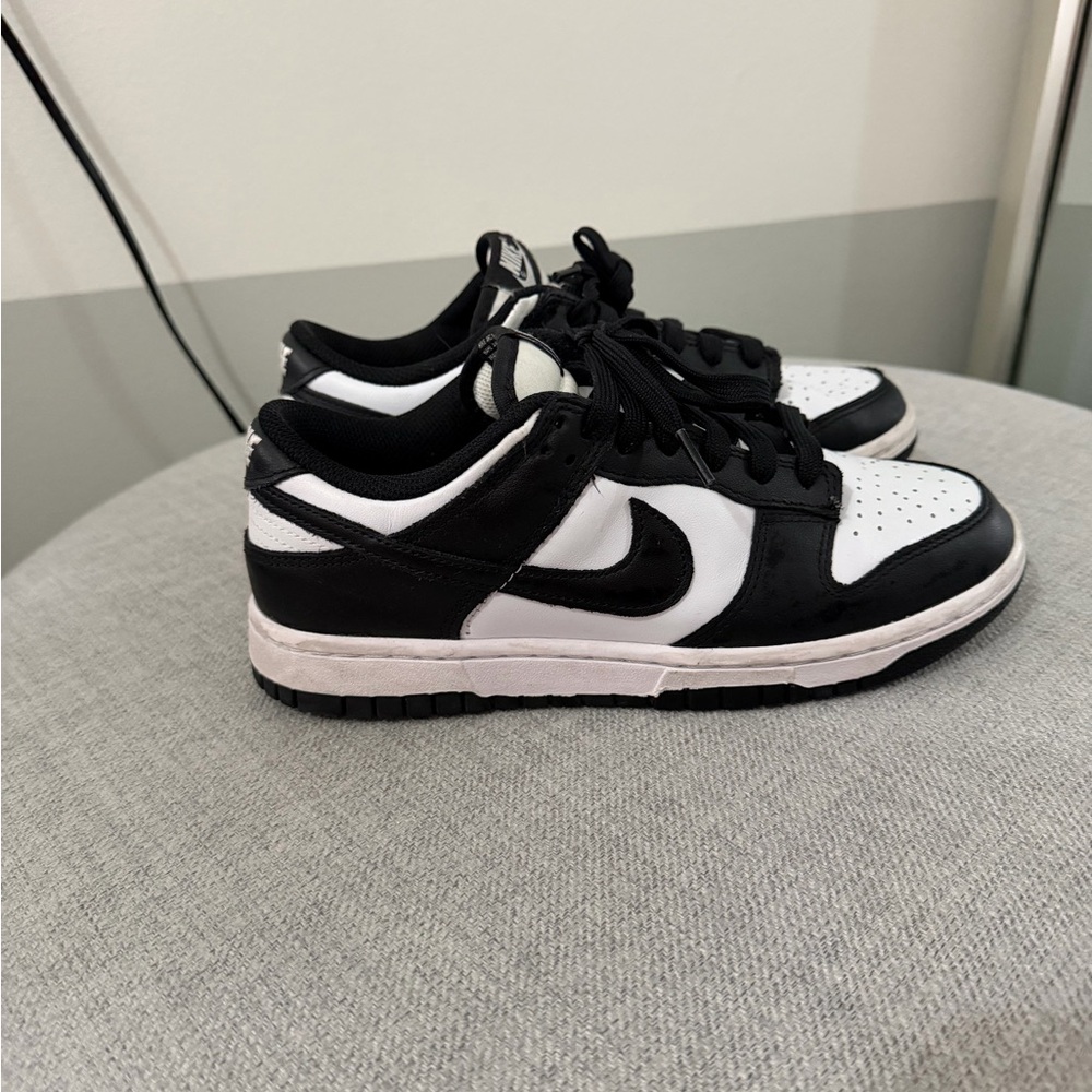 Nike Women’s Panda Dunks